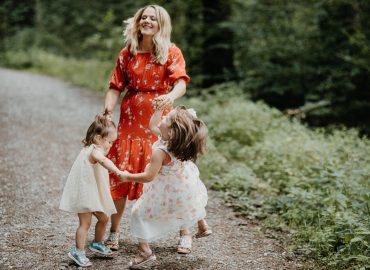 how to leave a narcissist when you have children