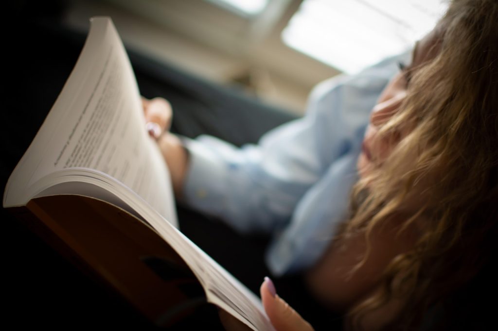 Embrace Education in the Moment and Unlock Your Full Potential with the 4R method for students.